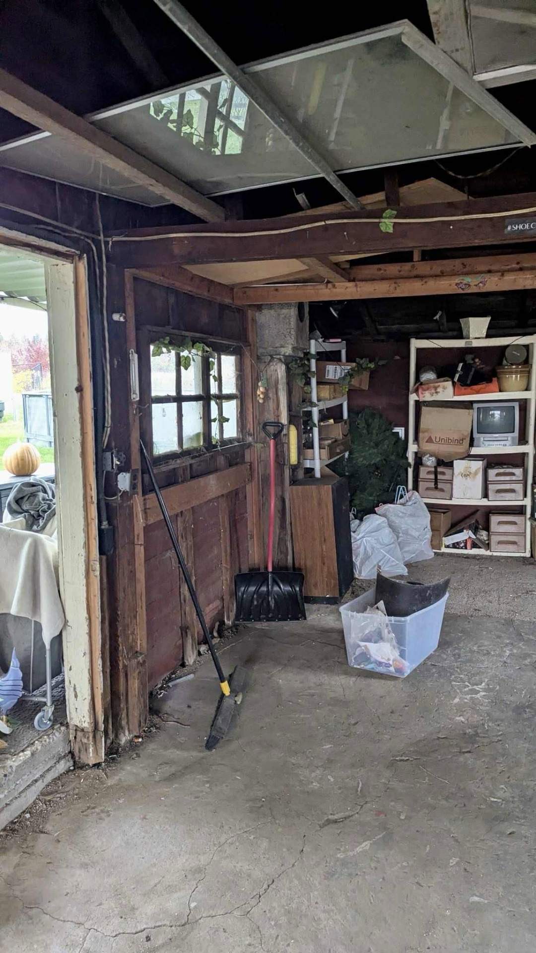 After photo, Full barn clear out and sweep in East Wenatchee, WA